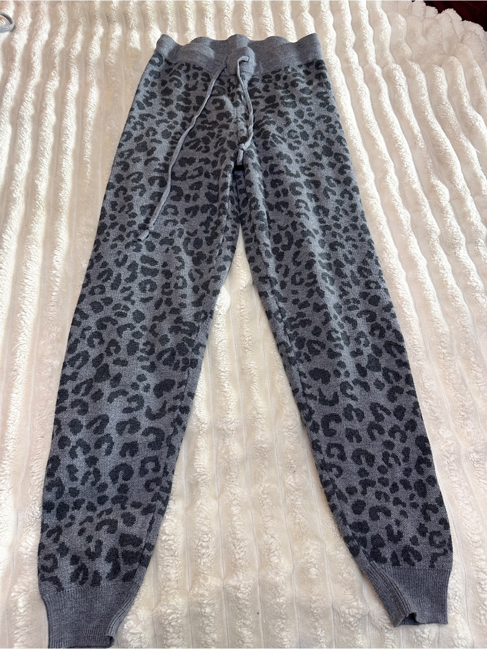 Heartloom knit joggers XS